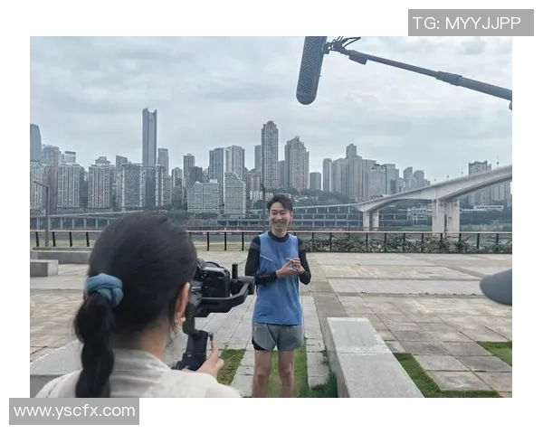 重庆滑板队在城市马拉松中的崛起与成长历程揭秘